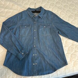 Old Navy snap denim shirt